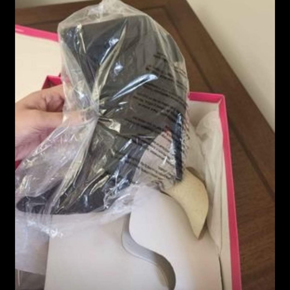 NWT Shoe Dazzle Brandi Bow Bootie - Picture 5 of 7